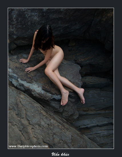 Bộ ảnh nude số 8 của nhiếp ảnh gia Thái Phiên